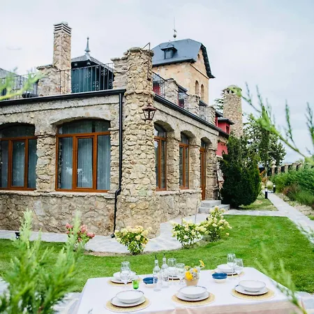 El Torreon De Cepones Vakantiehuis