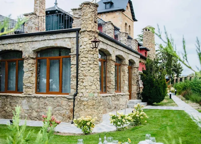 El Torreon De Cepones 度假居